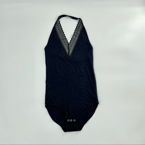 AEO deep v halter body suit - Picture 4 of 10